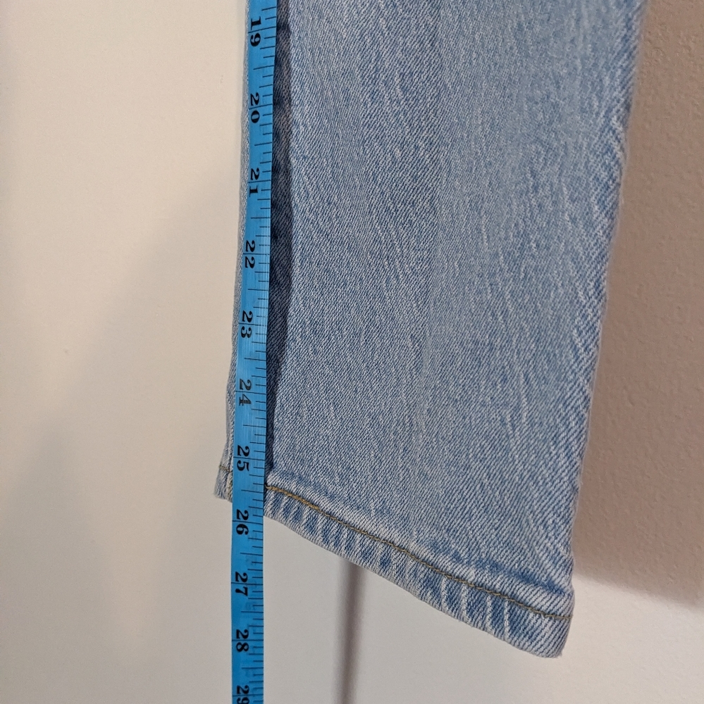 501® LEVI'S® CROP JEANS, Samba Blues, 24x26, EUC - Picture 12 of 14